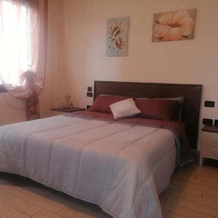 Alloggio da Virginia Bed and Breakfast Taglio di Po Esterno foto